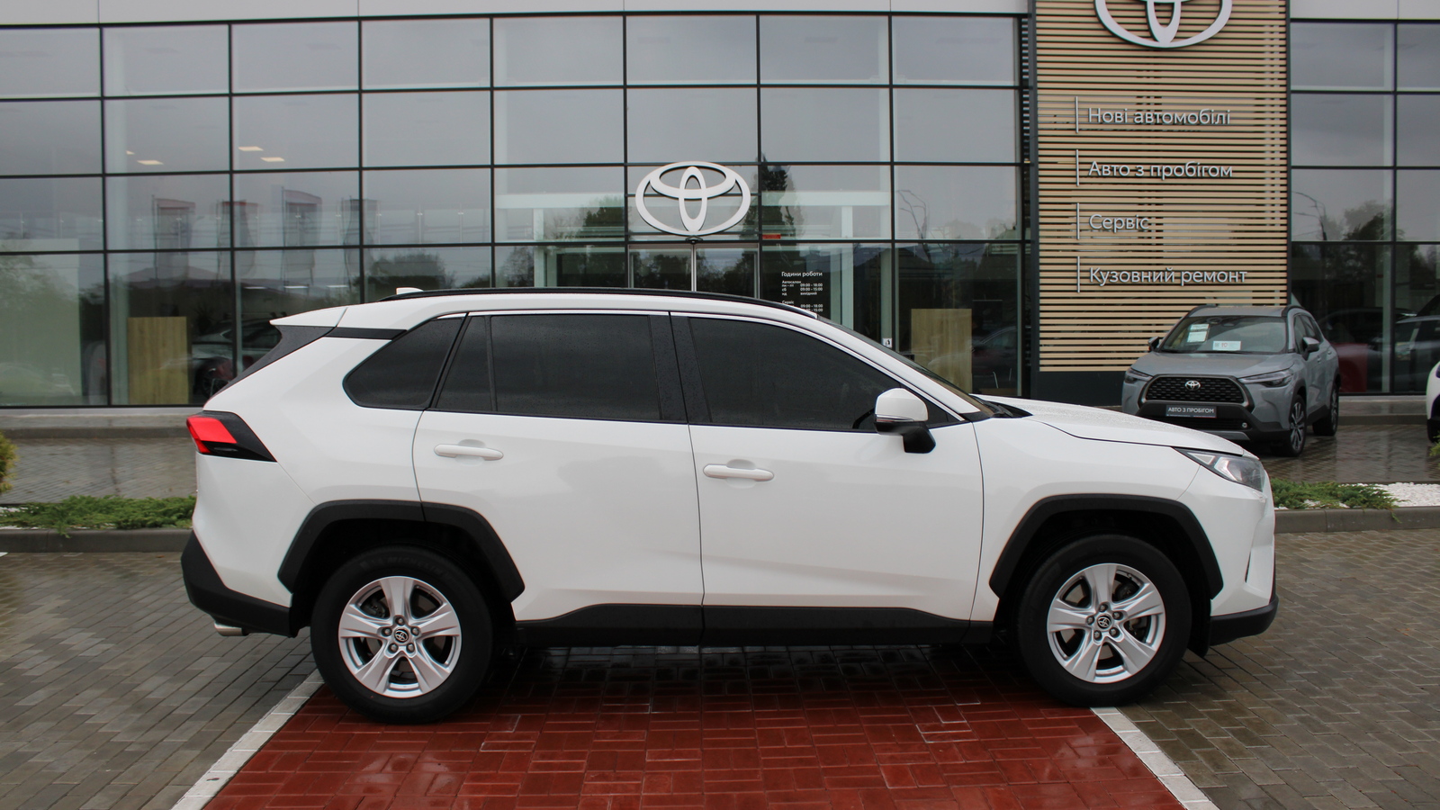 Toyota RAV4 2019 року з пробігом 80890 км, Універсал, Тойота Центр Черкаси "Мотор Сіті", м.Черкаси - 1174000 ГРН | Фото № 16