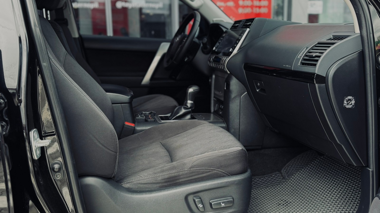 Toyota LAND CRUISER PRADO 2022 року з пробігом 148505 км, Універсал, Тойота Центр Тернопіль "Кристал Моторс", м.Тернопіль - 1730000 ГРН | Фото № 6
