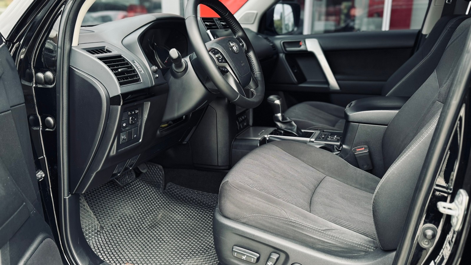 Toyota LAND CRUISER PRADO 2022 року з пробігом 148505 км, Універсал, Тойота Центр Тернопіль "Кристал Моторс", м.Тернопіль - 1730000 ГРН | Фото № 12