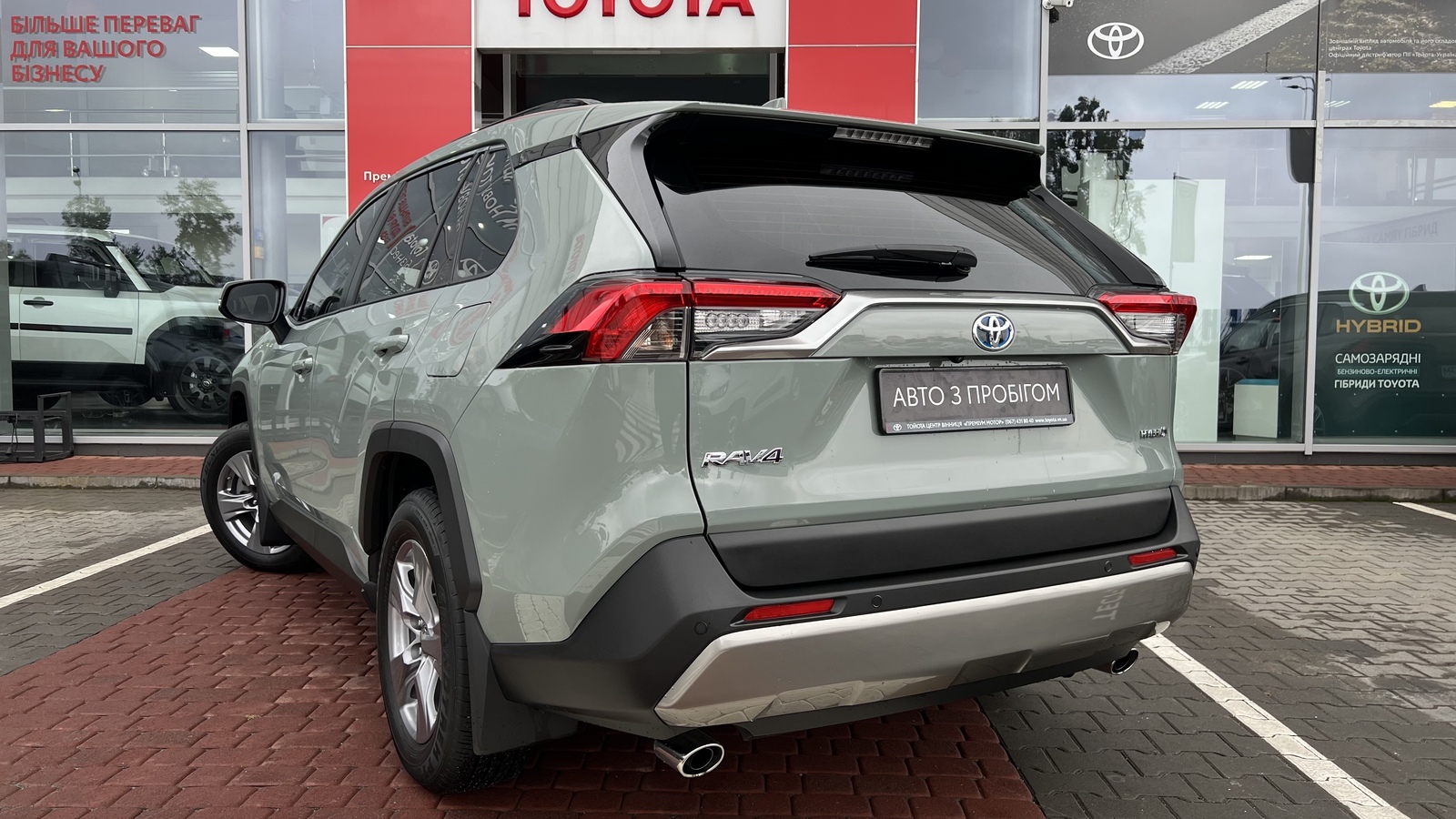Toyota RAV4 2024 року з пробігом 32700 км, Універсал, Тойота Центр Вінниця "Преміум Мотор", м.Вінниця - 1600000 ГРН | Фото № 2