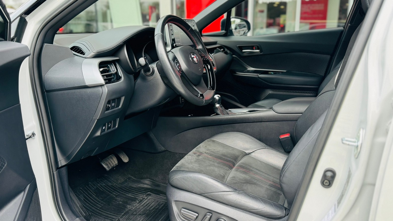 Toyota C-HR 2021 року з пробігом 59328 км, Хетчбек, Тойота Центр Тернопіль "Кристал Моторс", м.Тернопіль - 1240000 ГРН | Фото № 12
