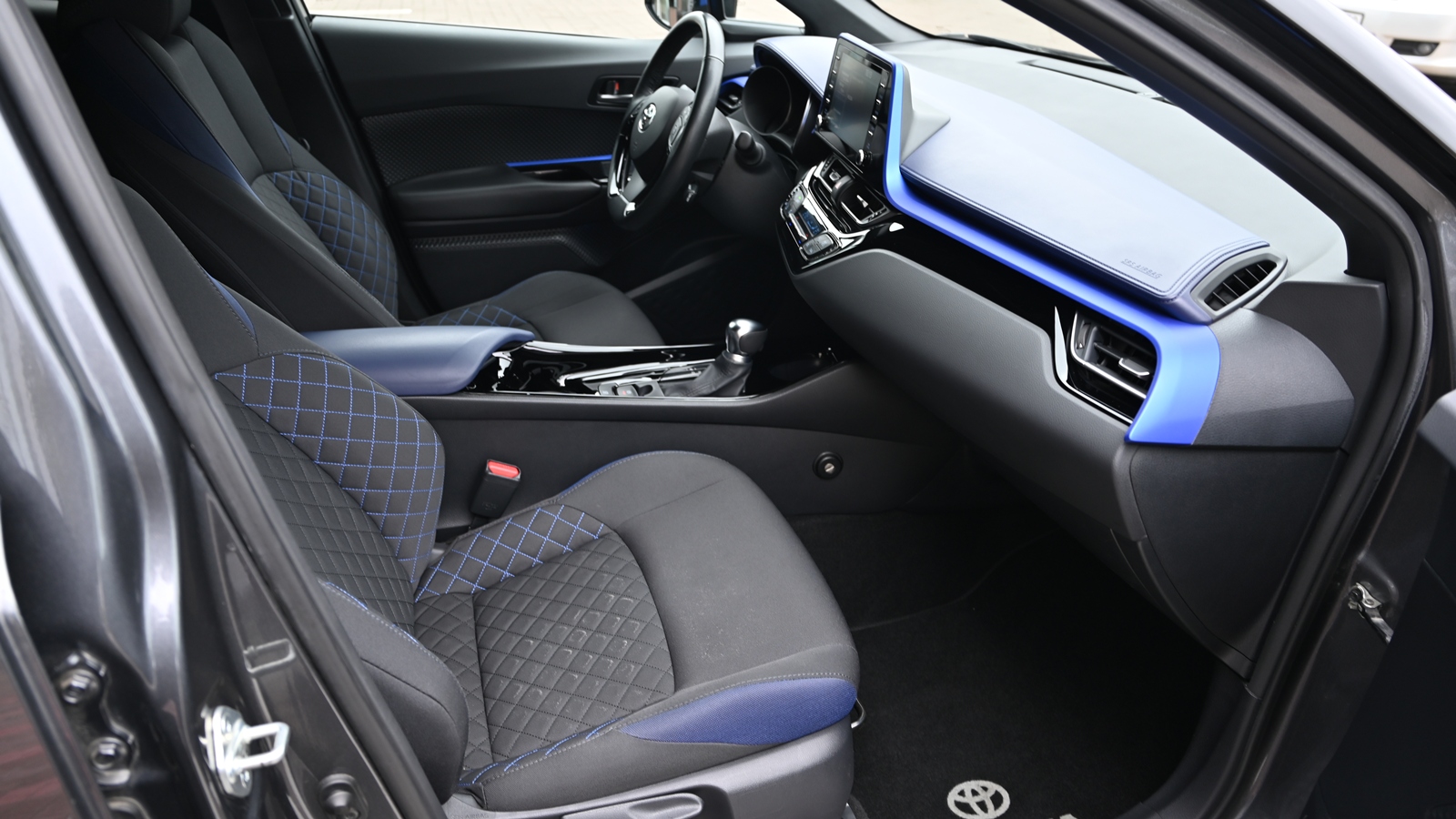Toyota C-HR 2020 року з пробігом 89733 км, Хетчбек, Тойота Центр Київ "Сіті Плаза", м.Київ - 865200 ГРН | Фото № 6