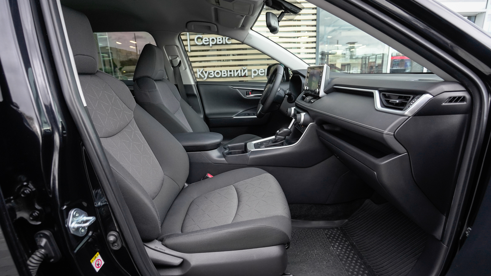 Toyota RAV4 2018 року з пробігом 88660 км, Універсал, Тойота Центр Львів "Діамант", м.Львів - 1245000 ГРН | Фото № 6