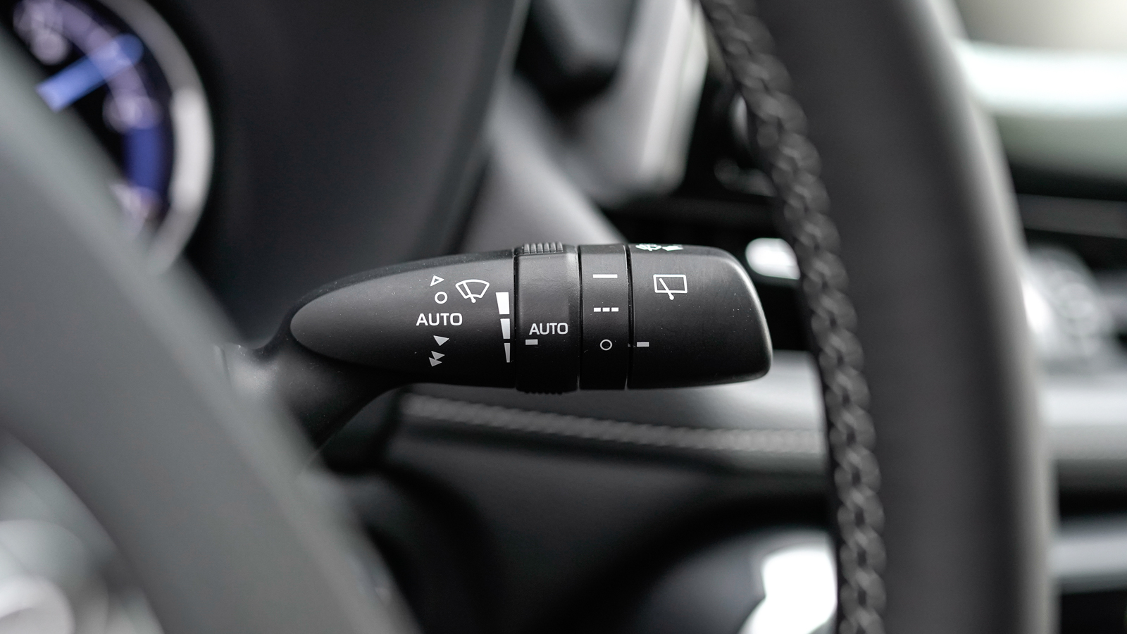 Toyota RAV4 2018 року з пробігом 88660 км, Універсал, Тойота Центр Львів "Діамант", м.Львів - 1245000 ГРН | Фото № 19