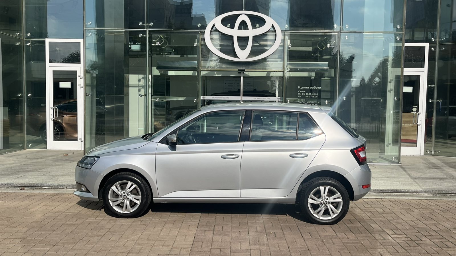 Інші авто SKODA FABIA 2020 року з пробігом 81211 км, Хетчбек, Тойота Центр Київ "Автосаміт Укравто", м.Київ - 580320 ГРН | Фото № 3