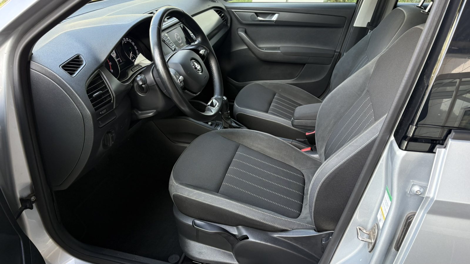 Інші авто SKODA FABIA 2020 року з пробігом 81211 км, Хетчбек, Тойота Центр Київ "Автосаміт Укравто", м.Київ - 580320 ГРН | Фото № 12