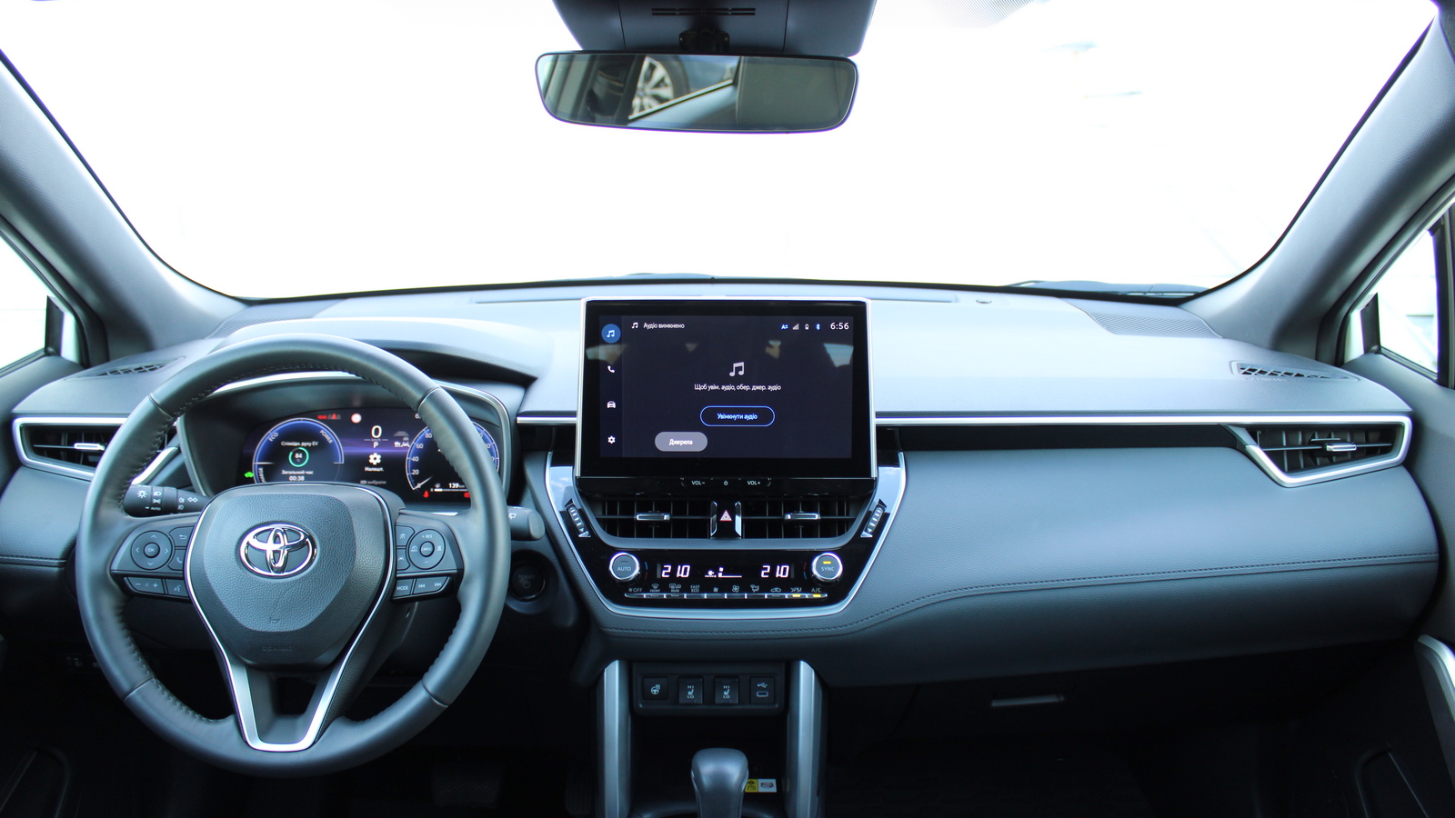 Toyota COROLLA CROSS 2024 року з пробігом 1812 км, Універсал, Тойота Центр Черкаси "Мотор Сіті", м.Черкаси - 1600170 ГРН | Фото № 8