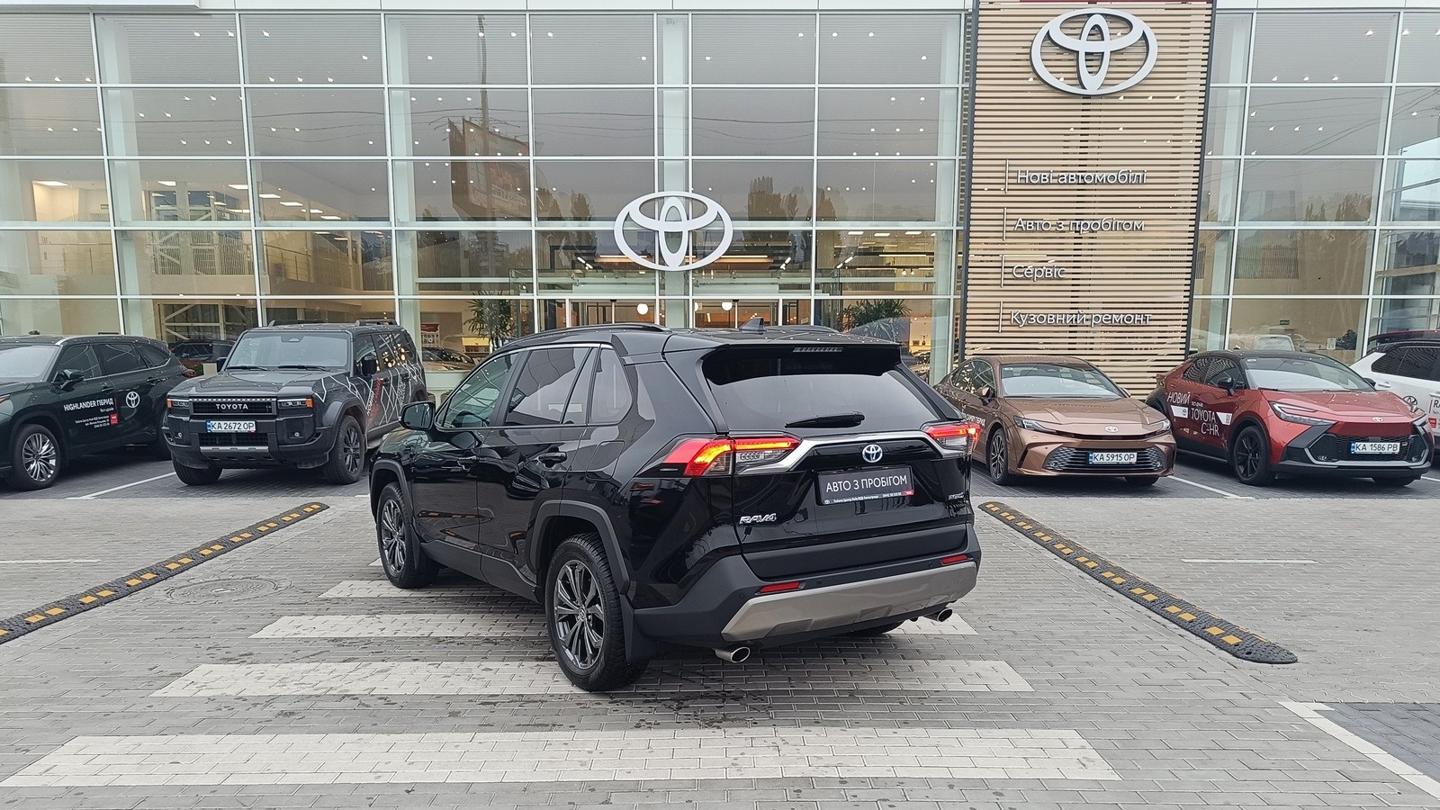 Toyota RAV4 2024 року з пробігом 13425 км, Універсал, Тойота Центр Київ "ВіДі Автострада", м.Київ - 1860000 ГРН | Фото № 2