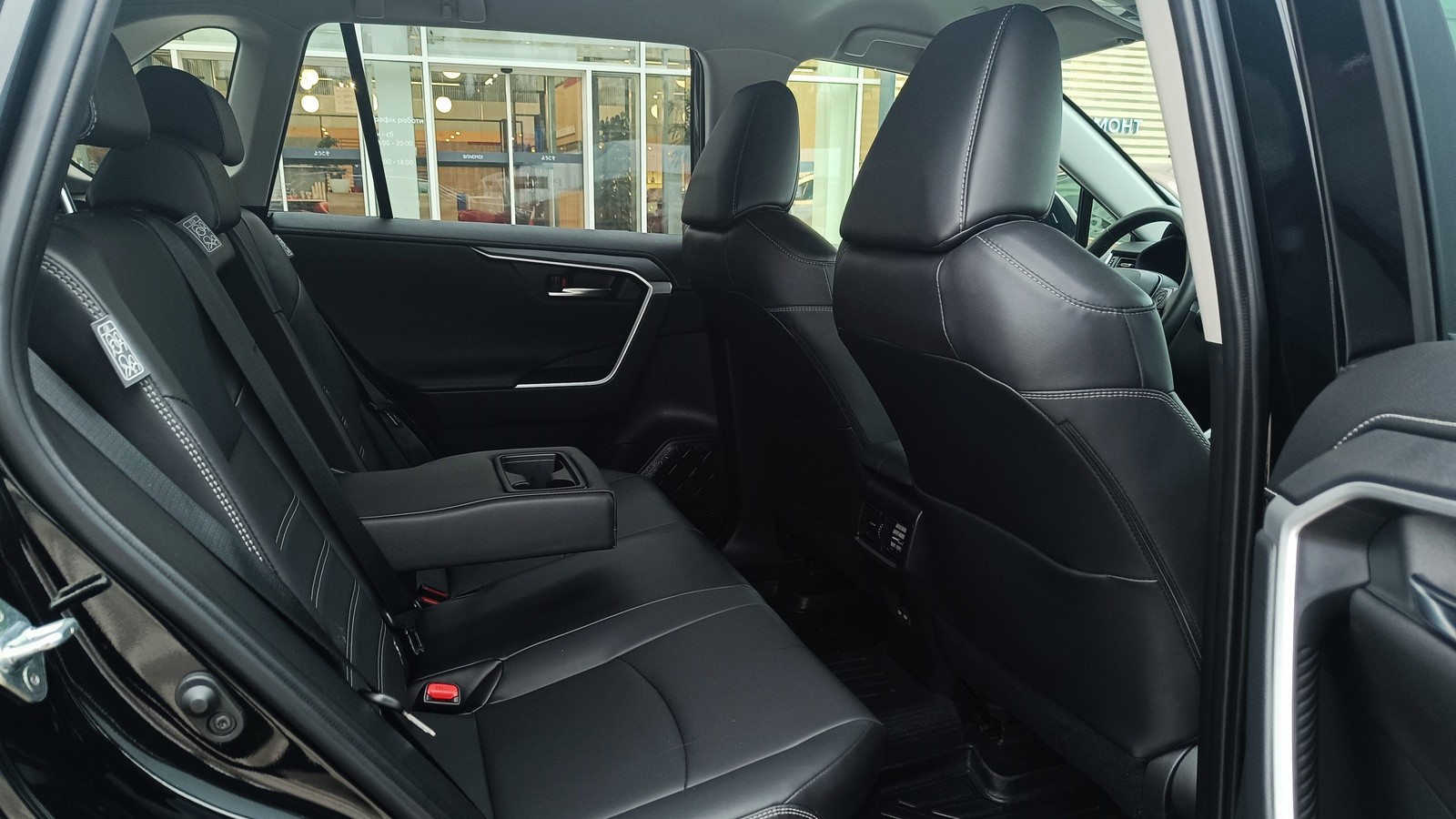Toyota RAV4 2024 року з пробігом 13425 км, Універсал, Тойота Центр Київ "ВіДі Автострада", м.Київ - 1860000 ГРН | Фото № 7