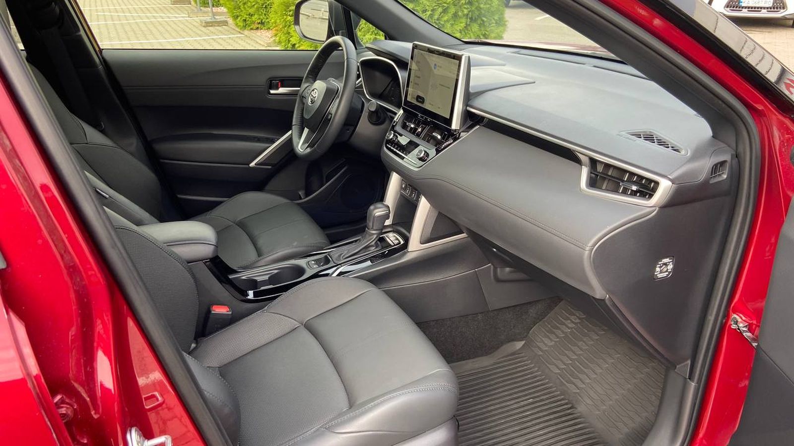 Toyota COROLLA CROSS 2024 року з пробігом 1519 км, Хетчбек, Тойота Центр Хмельницький "Гранд Мотор", м.Хмельницький - 1606500 ГРН | Фото № 6