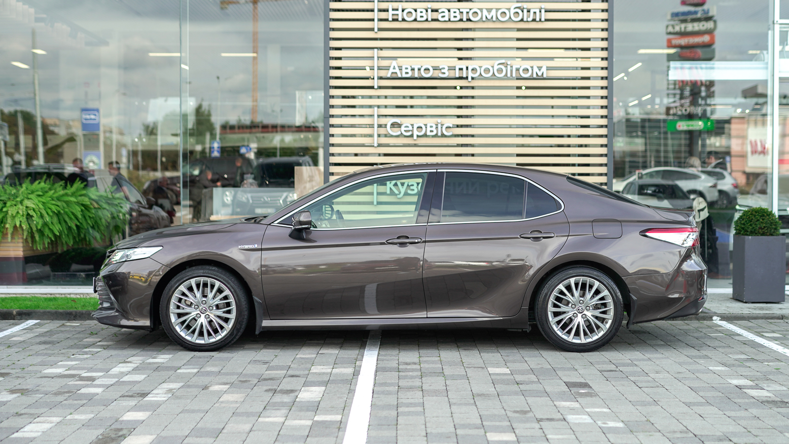 Toyota CAMRY 2020 року з пробігом 135666 км, Седан, Тойота Центр Львів "Діамант", м.Львів - 1182750 ГРН | Фото № 3