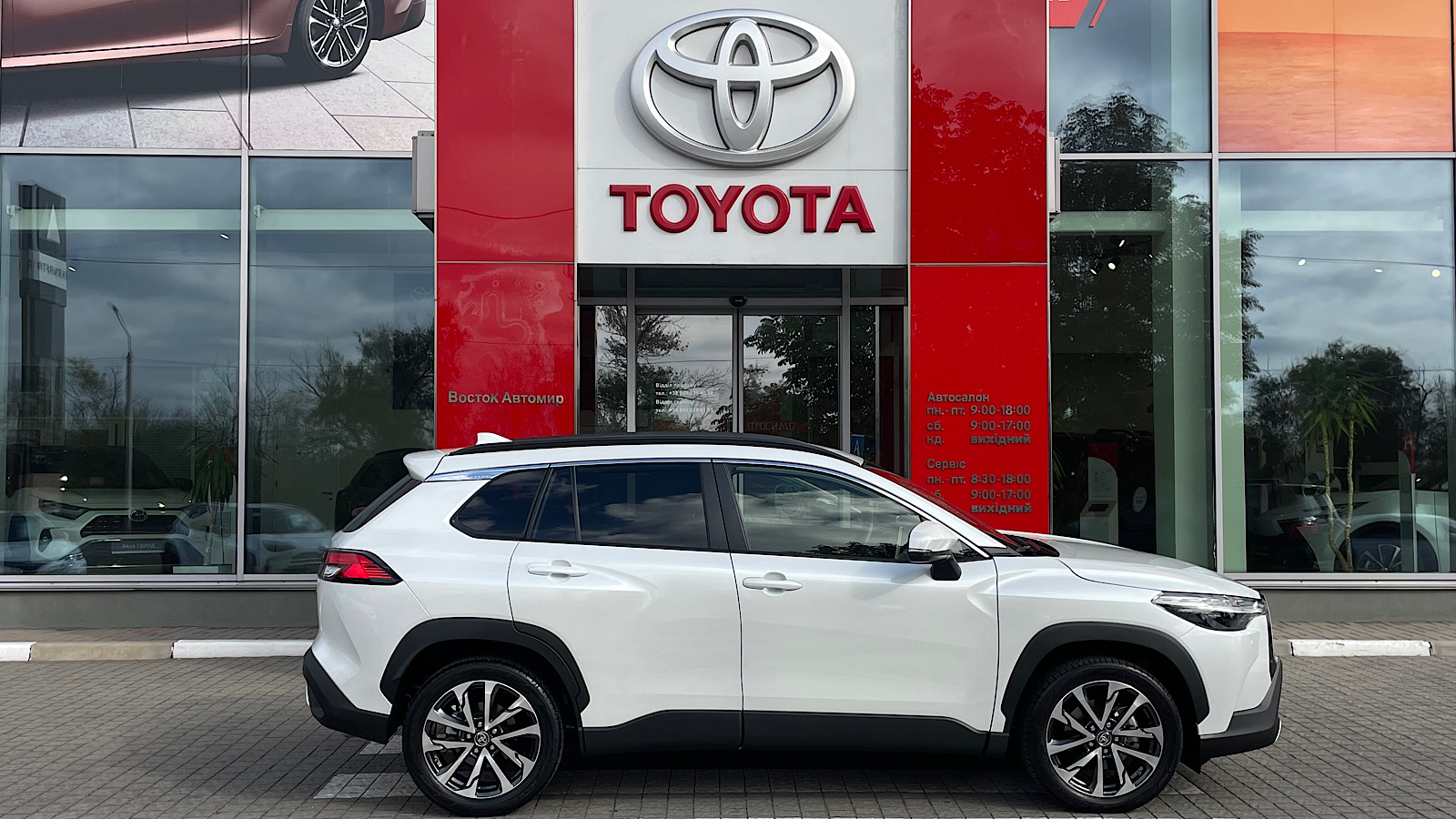 Toyota COROLLA CROSS 2024 року з пробігом 1100 км, Універсал, Тойота Центр Запоріжжя "Восток Автомир", м.Запоріжжя - 1620000 ГРН | Фото № 17