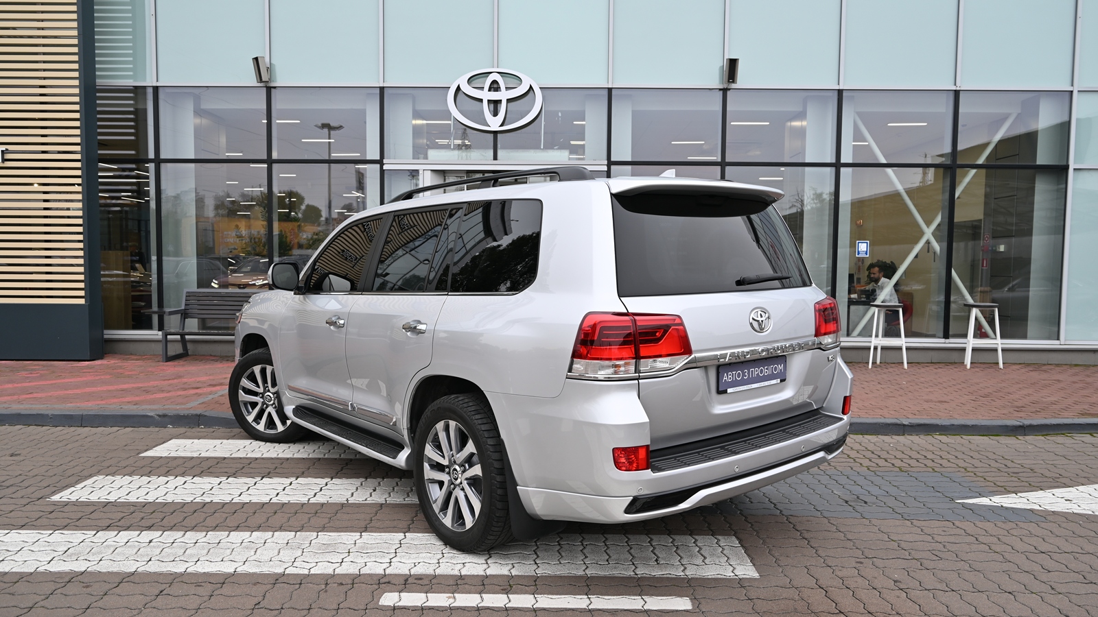 Toyota LAND CRUISER 2017 року з пробігом 261502 км, Універсал, Тойота Центр Київ "Сіті Плаза", м.Київ - 1868420 ГРН | Фото № 2