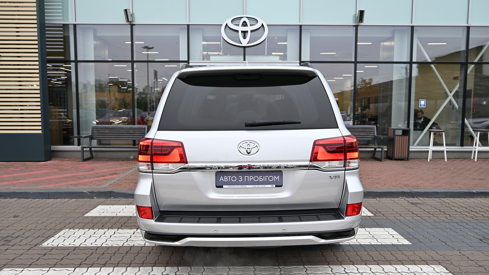 Toyota LAND CRUISER 2017 року з пробігом 261502 км, Універсал, Тойота Центр Київ "Сіті Плаза", м.Київ - 1868420 ГРН | Фото № 4