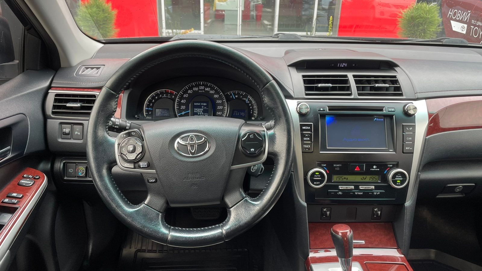 Toyota CAMRY 2013 року з пробігом 233786 км, Седан, Тойота Центр Івано-Франківськ "Класик-Авто", м.Івано-Франківськ - 641700 ГРН | Фото № 9