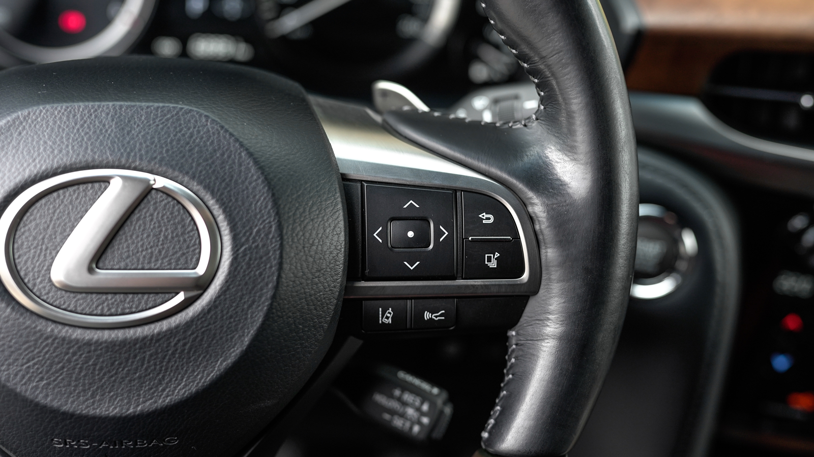 Lexus LX 2017 року з пробігом 68778 км, Універсал, Тойота Центр Львів "Діамант", м.Львів - 2988000 ГРН | Фото № 21