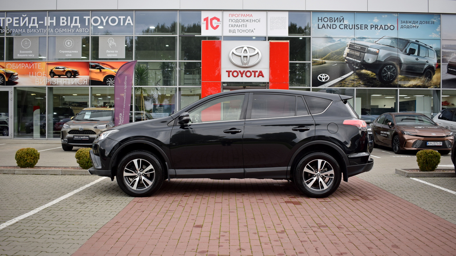 Toyota RAV4 2016 року з пробігом 244531 км, Універсал, Тойота Центр Житомир "Стар - Кар", м.Житомир - 736920 ГРН | Фото № 3