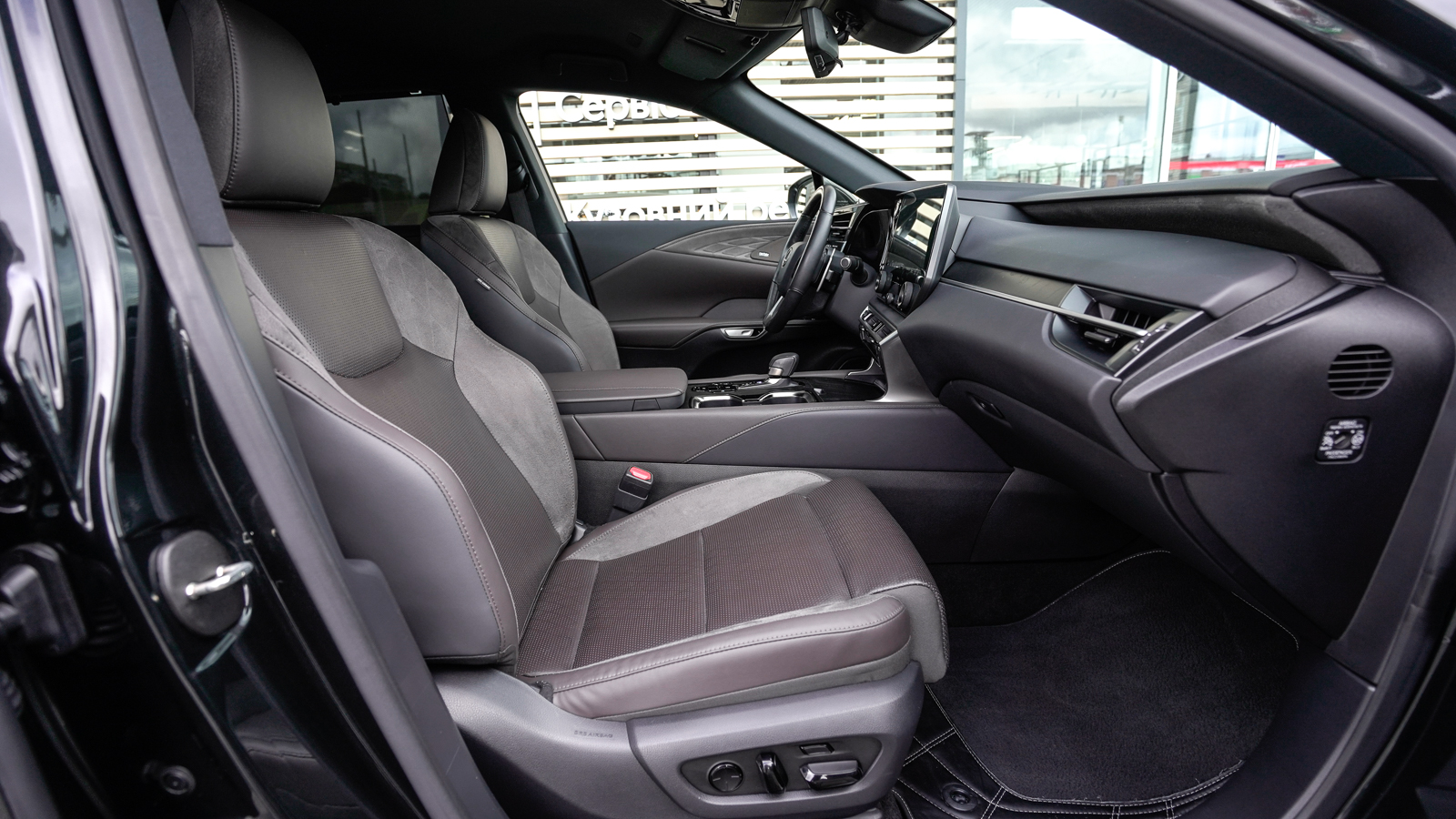 Lexus RX 450h 2023 року з пробігом 70538 км, Універсал, Тойота Центр Львів "Діамант", м.Львів - 3403000 ГРН | Фото № 6