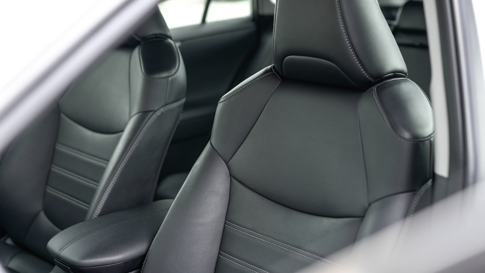 Toyota RAV4 2021 року з пробігом 136211 км, Універсал, Тойота Центр Львів "Діамант", м.Львів - 1141250 ГРН | Фото № 16