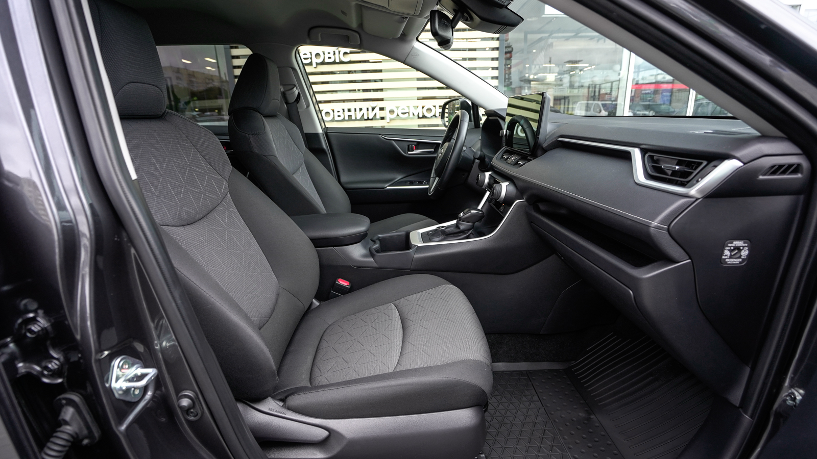 Toyota RAV4 2024 року з пробігом 18605 км, Універсал, Тойота Центр Львів "Діамант", м.Львів - 1743000 ГРН | Фото № 6