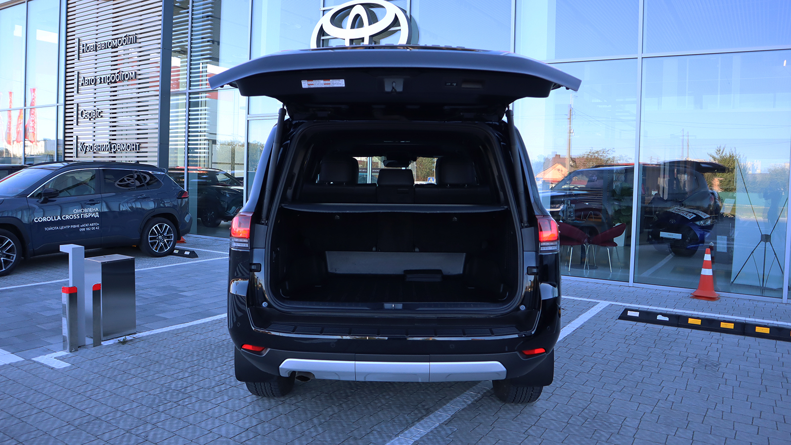 Toyota LAND CRUISER 2023 року, Універсал, Тойота Центр Рівне "Агат Авто", м.Рівне | Фото № 10 Toyota LAND CRUISER 2023 року з пробігом 89045 км, Універсал, Тойота Центр Рівне "Агат Авто", м.Рівне - 3180100 ГРН | Фото № 10