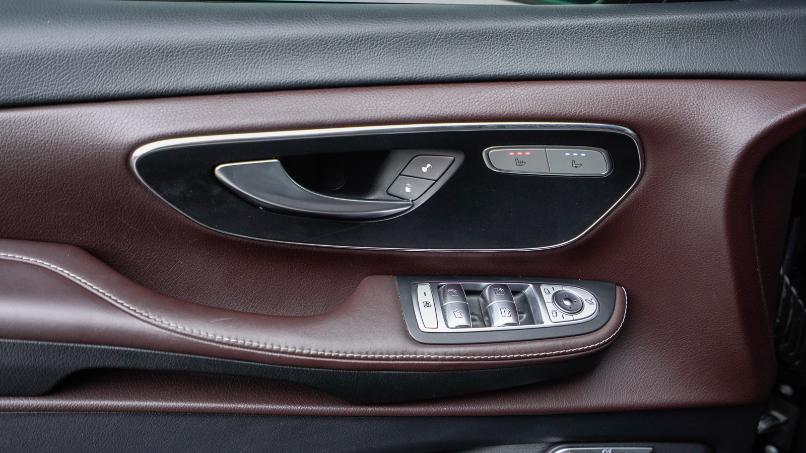 Інші авто MERCEDES-BENZ V-CLASS 2016 року з пробігом 220398 км, Мінівен, Лексус Львів, м.Львів - 1597750 ГРН | Фото № 17