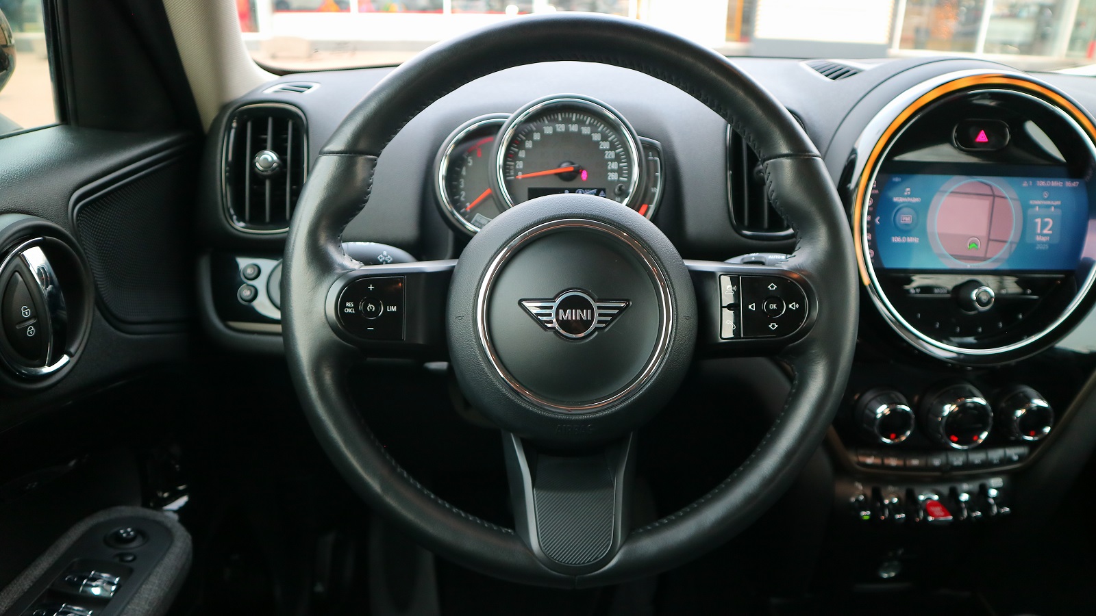 Інші авто MINI COUNTRYMAN 2021 року з пробігом 92192 км, Універсал, Тойота Центр Київ "Автосаміт Укравто Столичне", м.Київ - 1169000 ГРН | Фото № 9