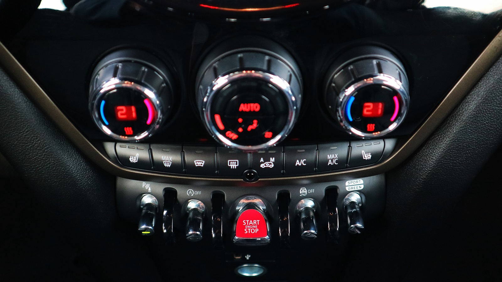 Інші авто MINI COUNTRYMAN 2021 року з пробігом 92192 км, Універсал, Тойота Центр Київ "Автосаміт Укравто Столичне", м.Київ - 1169000 ГРН | Фото № 21