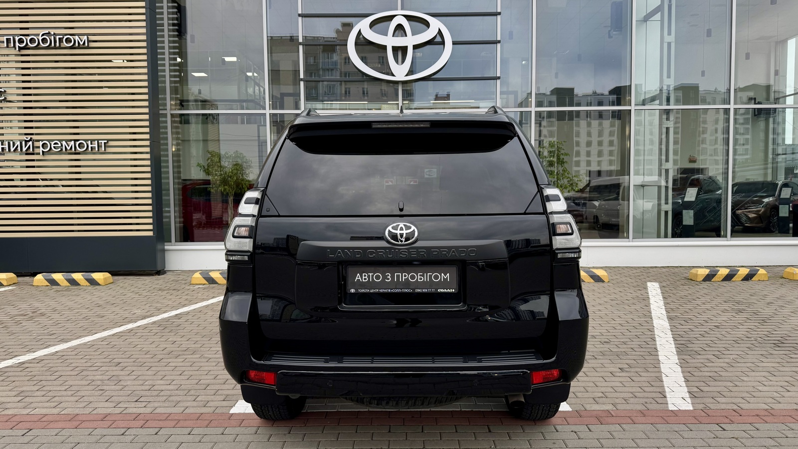Toyota LAND CRUISER PRADO 2023 року з пробігом 31498 км, Універсал, Тойота Центр Чернігів "Соллі-Плюс", м.Чернігів - 2327000 ГРН | Фото № 4