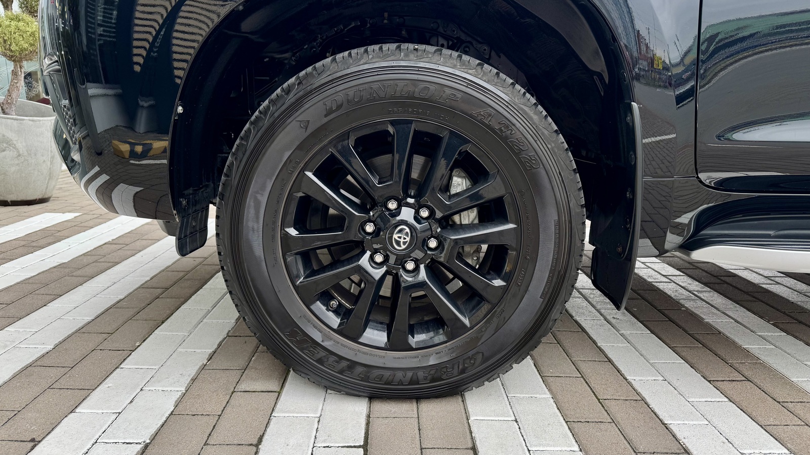 Toyota LAND CRUISER PRADO 2023 року з пробігом 31498 км, Універсал, Тойота Центр Чернігів "Соллі-Плюс", м.Чернігів - 2327000 ГРН | Фото № 15