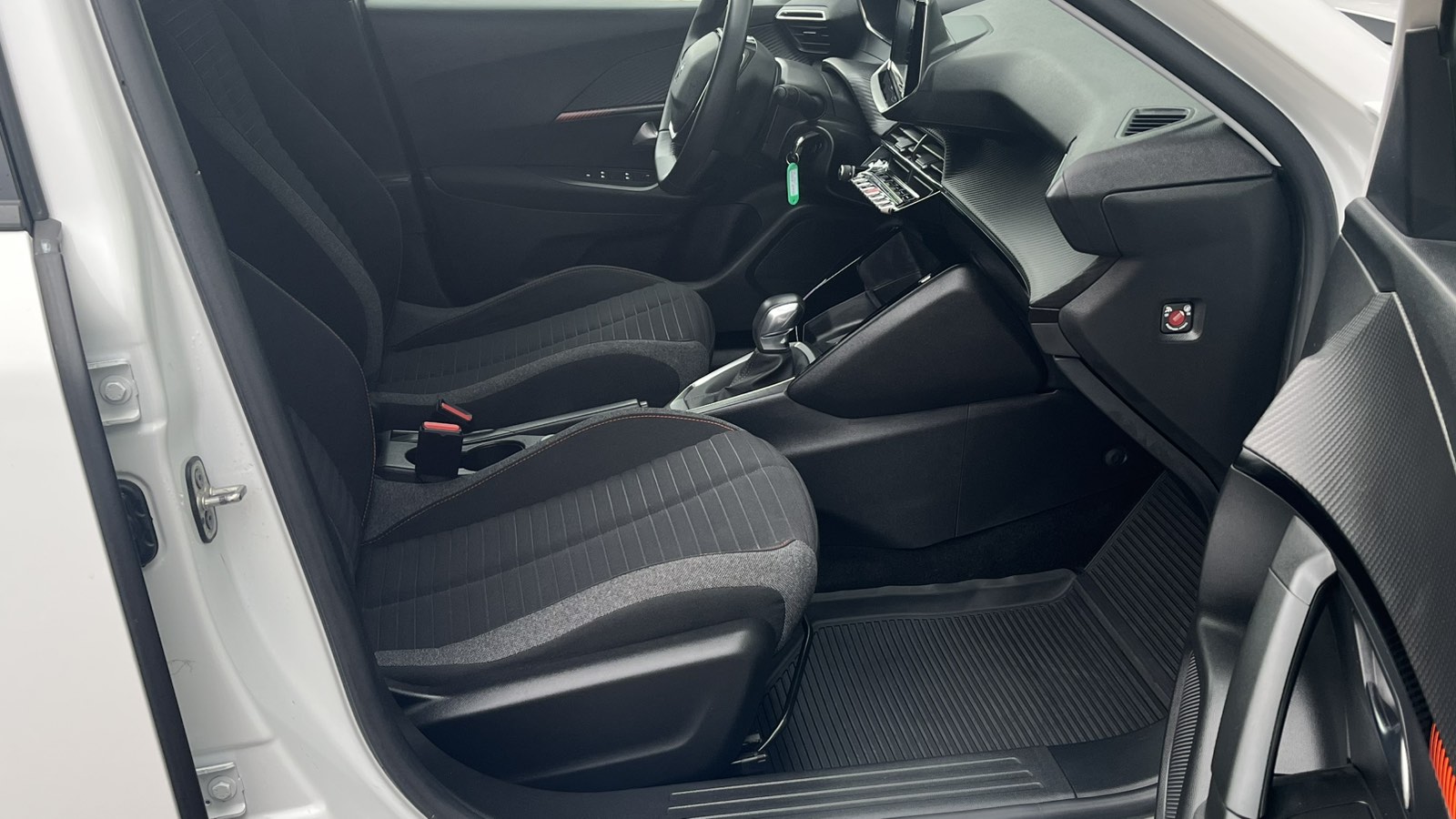 Інші авто PEUGEOT 2008 2021 року з пробігом 60700 км, Універсал, Тойота Центр Київ "Автосаміт Укравто", м.Київ - 749650 ГРН | Фото № 6