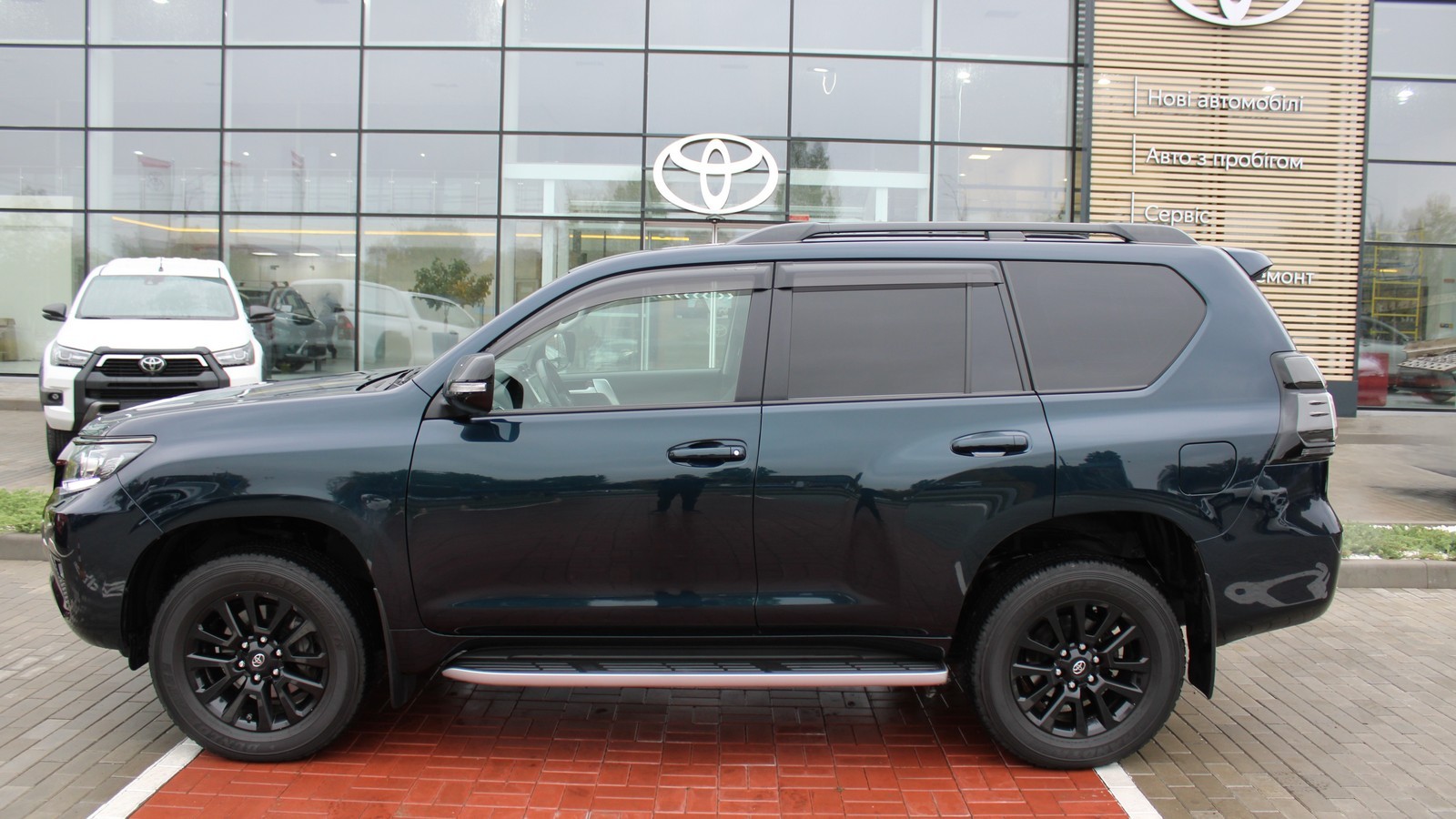 Toyota LAND CRUISER PRADO 2020 року з пробігом 67674 км, Універсал, Тойота Центр Черкаси "Мотор Сіті", м.Черкаси - 1855000 ГРН | Фото № 3