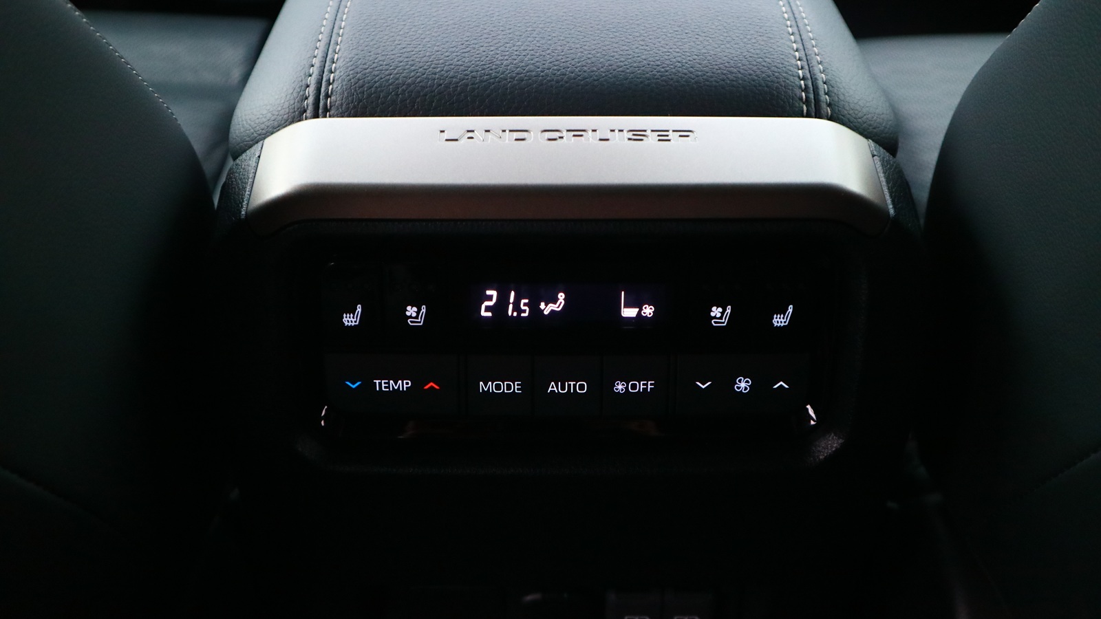 Toyota LAND CRUISER PRADO 2024 року з пробігом 10342 км, Універсал, Тойота Центр Київ "Автосаміт Укравто Столичне", м.Київ - 2968536 ГРН | Фото № 22