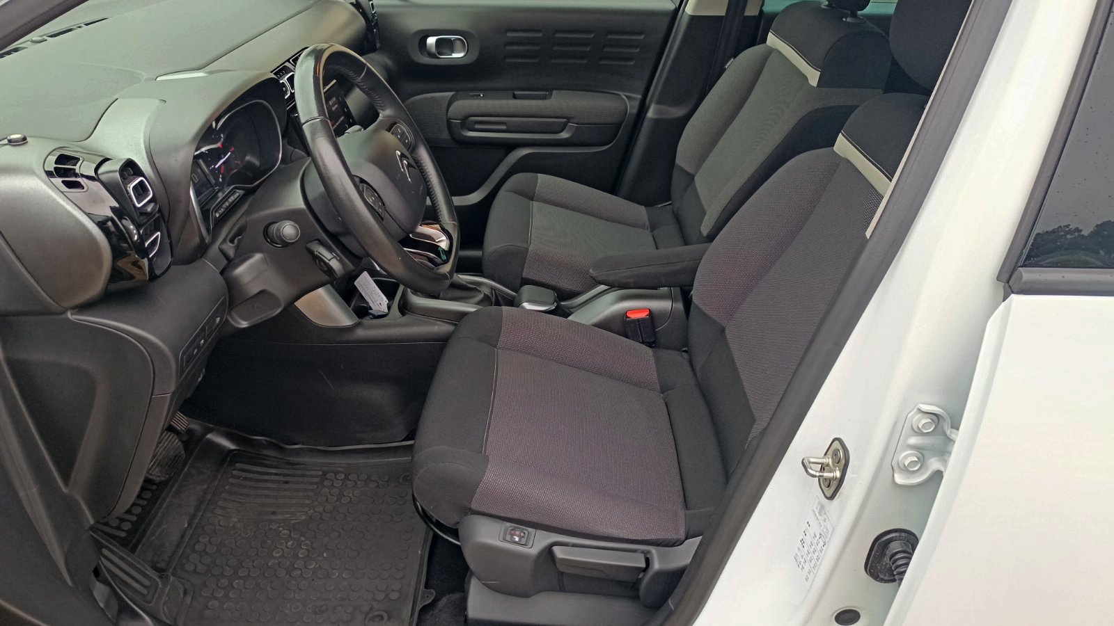 Інші авто CITROEN C3 Aircross 2019 року з пробігом 65136 км, Універсал, Тойота Центр Київ «ВІДІ Аеропорт», м.Київ - 680000 ГРН | Фото № 12