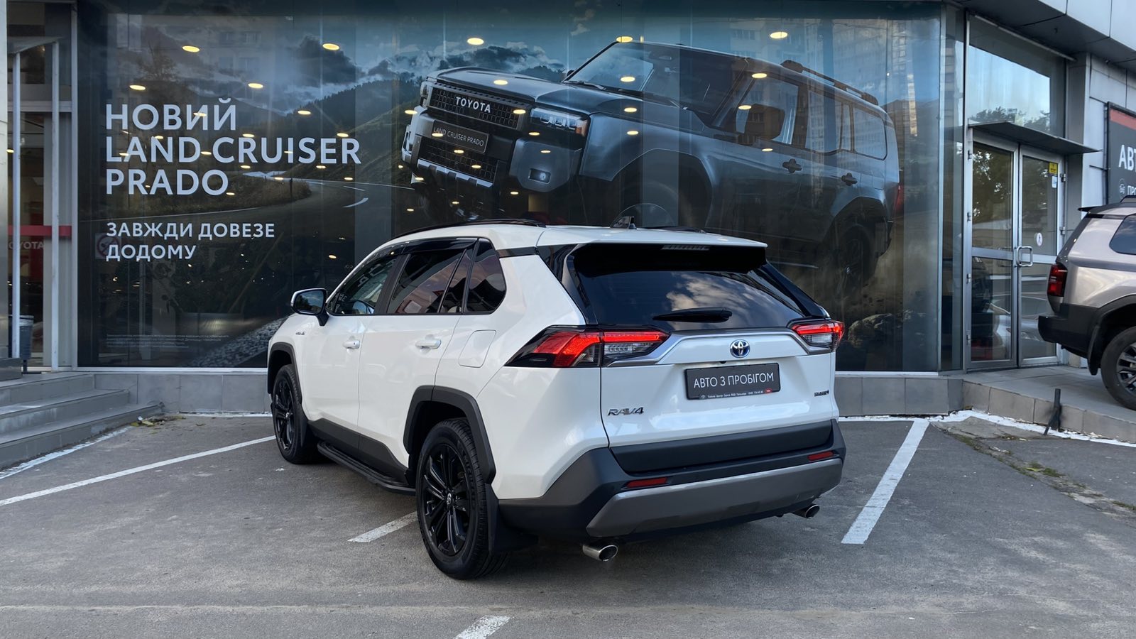 Toyota RAV4 2019 року з пробігом 86255 км, Універсал, Тойота Центр Одеса "ВіДі Пальміра", м.Одеса - 1456000 ГРН | Фото № 2