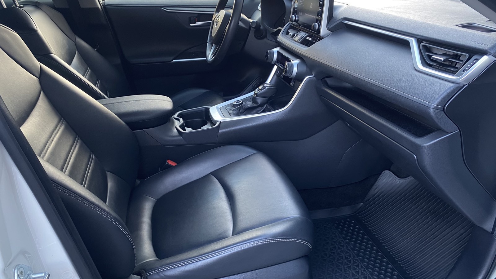 Toyota RAV4 2019 року з пробігом 86255 км, Універсал, Тойота Центр Одеса "ВіДі Пальміра", м.Одеса - 1456000 ГРН | Фото № 6