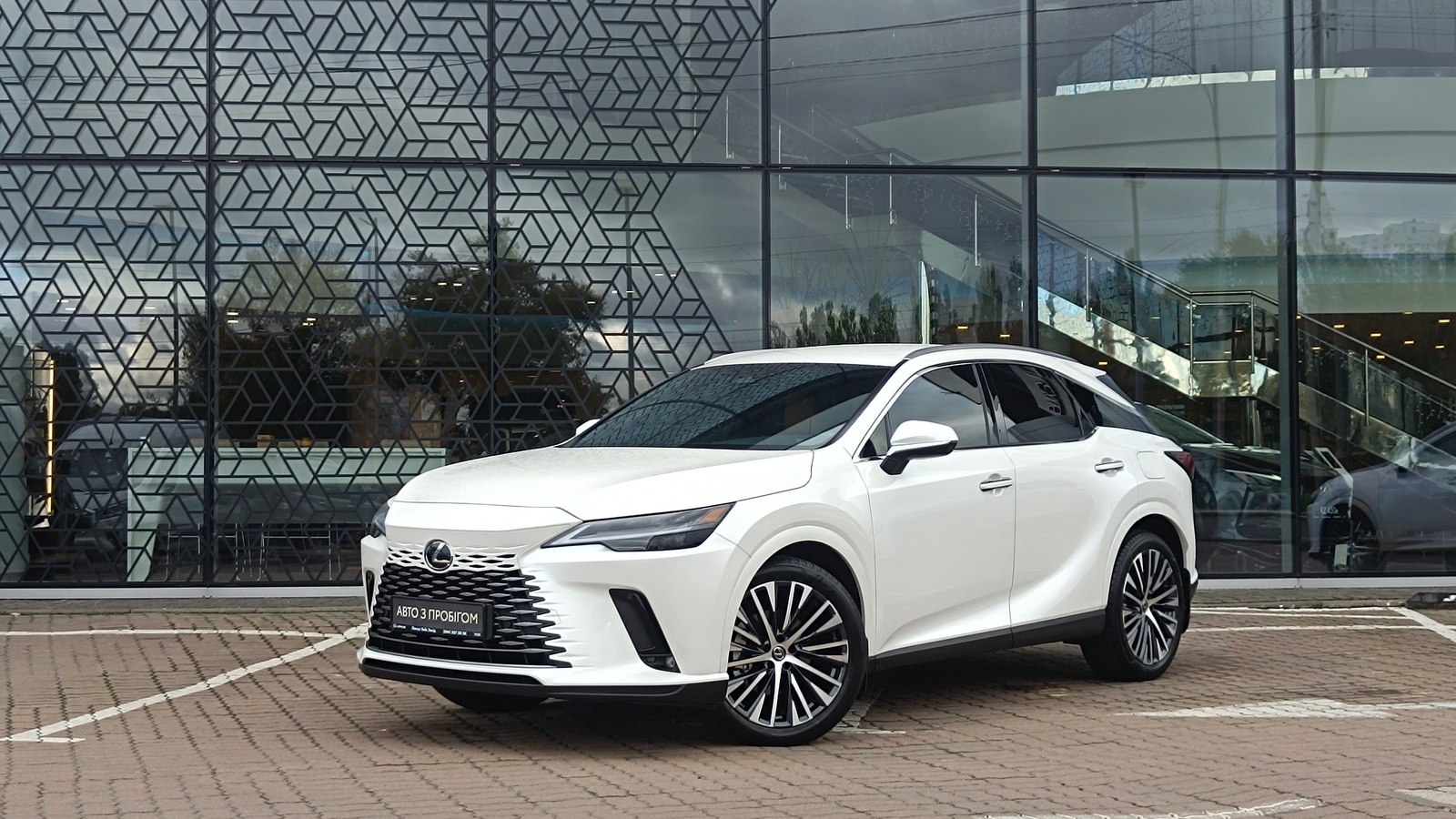 Lexus RX 2024 року, Універсал, Лексус Київ Захід, м.Київ | Фото № 1 Lexus RX 2024 року з пробігом 22803 км, Універсал, Лексус Київ Захід, м.Київ - 3071000 ГРН | Фото № 1