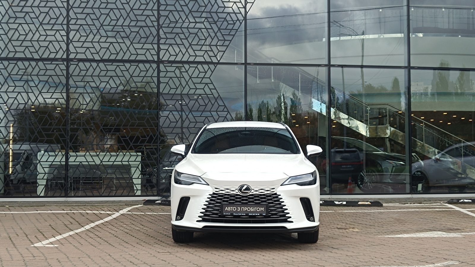 Lexus RX 2024 року, Універсал, Лексус Київ Захід, м.Київ | Фото № 5 Lexus RX 2024 року з пробігом 22803 км, Універсал, Лексус Київ Захід, м.Київ - 3071000 ГРН | Фото № 5