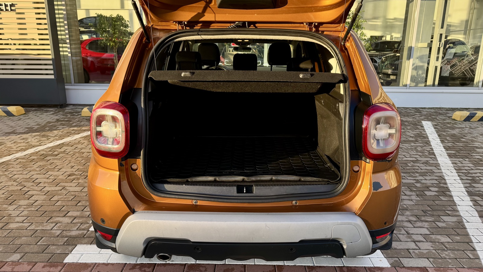 Інші авто RENAULT DUSTER 2018 року з пробігом 269670 км, Універсал, Тойота Центр Чернігів "Соллі-Плюс", м.Чернігів - 425000 ГРН | Фото № 10