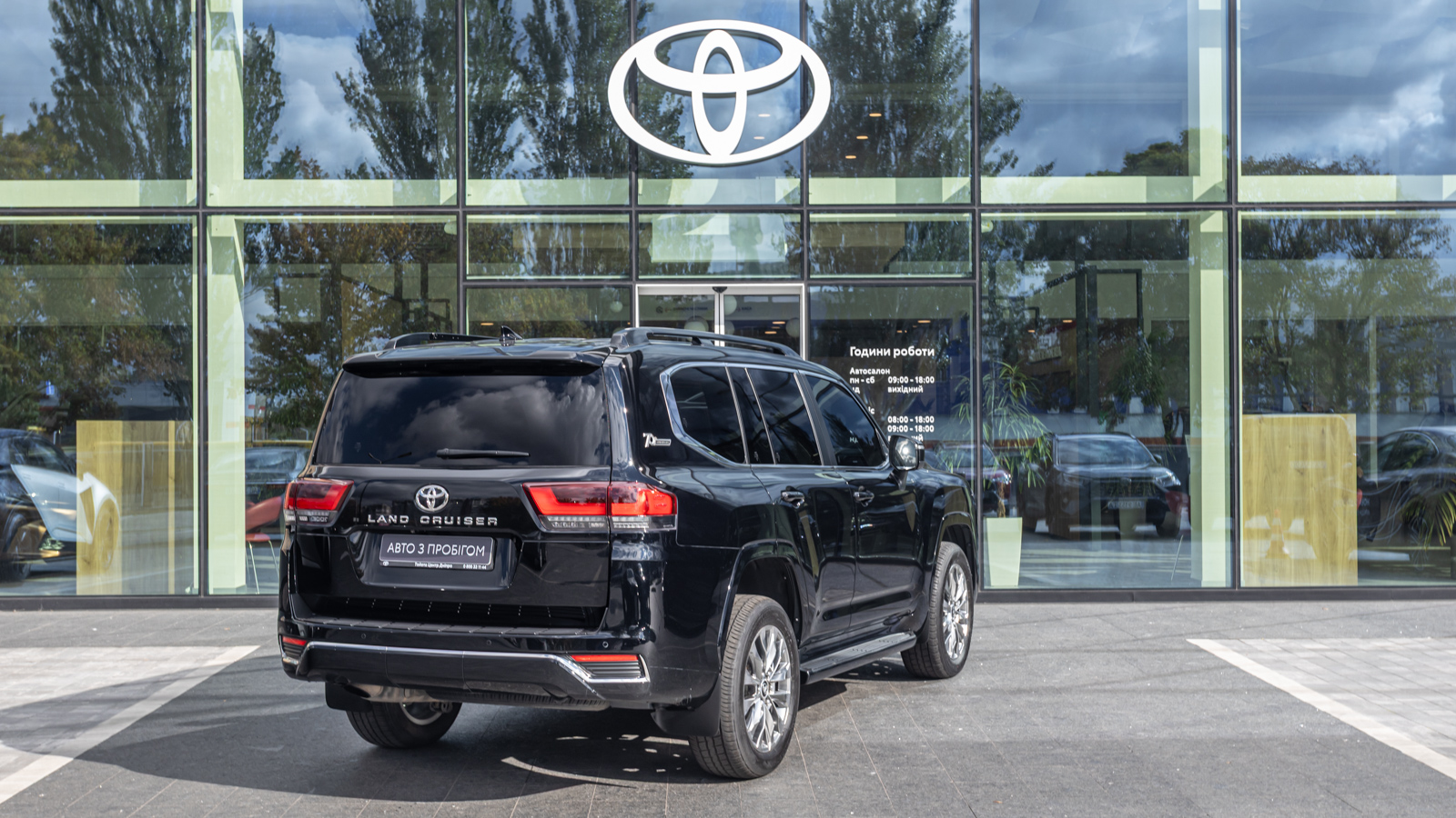 Toyota LAND CRUISER 2021 року, Універсал, Тойота Центр Дніпро "Алмаз Мотор" на Запорізькому шосе, м.Дніпро | Фото № 21 Toyota LAND CRUISER 2021 року з пробігом 191051 км, Універсал, Тойота Центр Дніпро "Алмаз Мотор" на Запорізькому шосе, м.Дніпро - 2500000 ГРН | Фото № 21