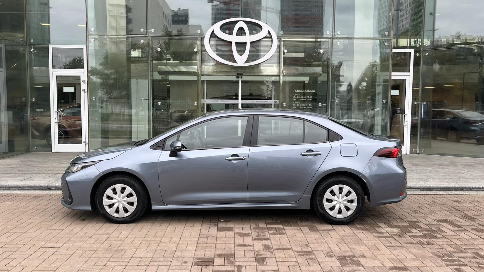 Toyota COROLLA 2020 року з пробігом 44432 км, Седан, Тойота Центр Київ "Автосаміт Укравто", м.Київ - 737100 ГРН | Фото № 3