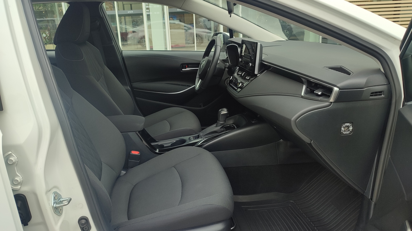Toyota COROLLA 2020 року з пробігом 80746 км, Седан, Тойота Центр Київ "ВіДі Автострада", м.Київ - 658000 ГРН | Фото № 6