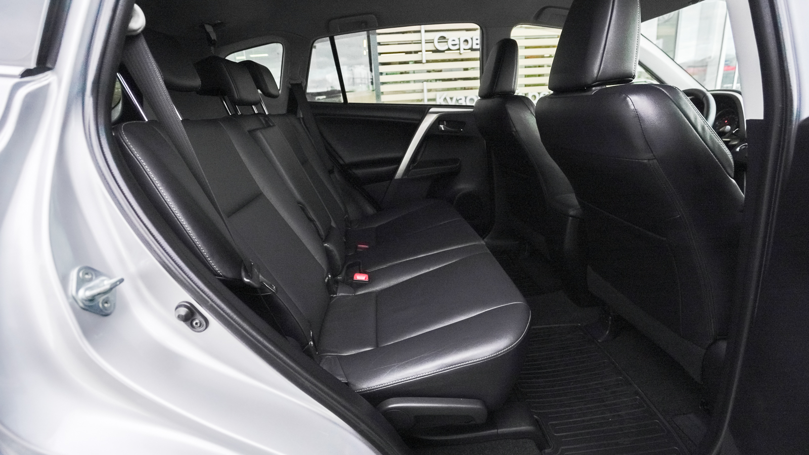 Toyota RAV4 2013 року з пробігом 149863 км, Універсал, Тойота Центр Львів "Діамант", м.Львів - 684750 ГРН | Фото № 7