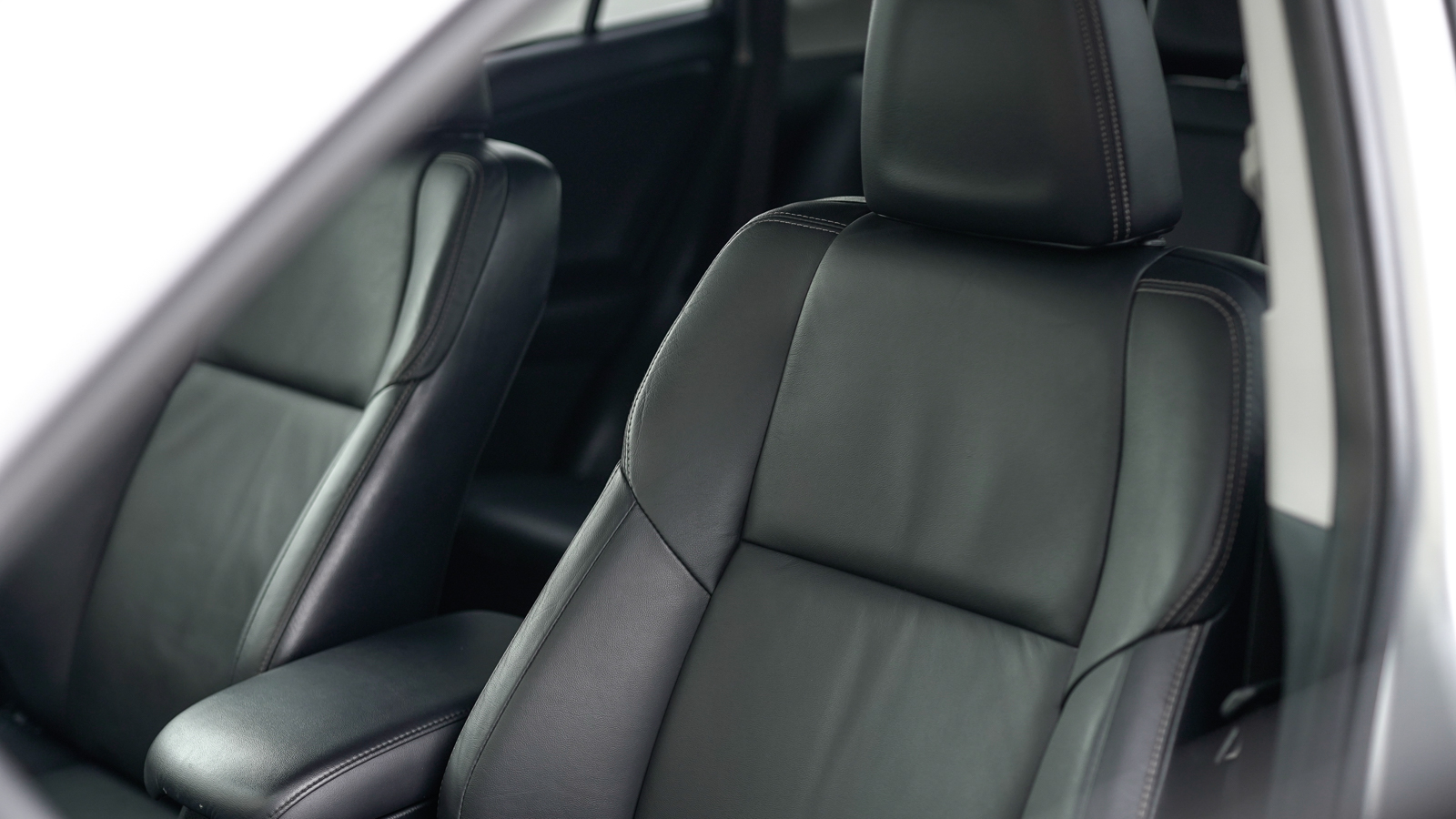 Toyota RAV4 2013 року з пробігом 149863 км, Універсал, Тойота Центр Львів "Діамант", м.Львів - 684750 ГРН | Фото № 18
