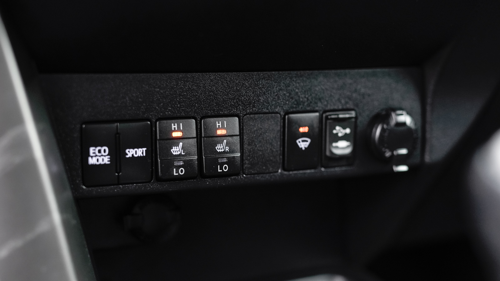 Toyota RAV4 2013 року з пробігом 149863 км, Універсал, Тойота Центр Львів "Діамант", м.Львів - 684750 ГРН | Фото № 33