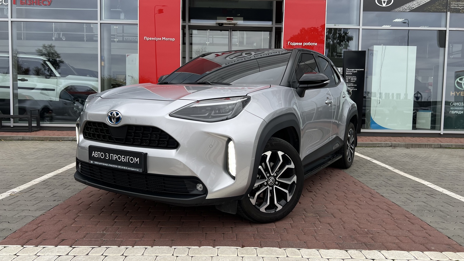 Toyota YARIS CROSS 2022 року з пробігом 27488 км, Хетчбек, Тойота Центр Вінниця "Преміум Мотор", м.Вінниця - 1110000 ГРН | Фото № 1