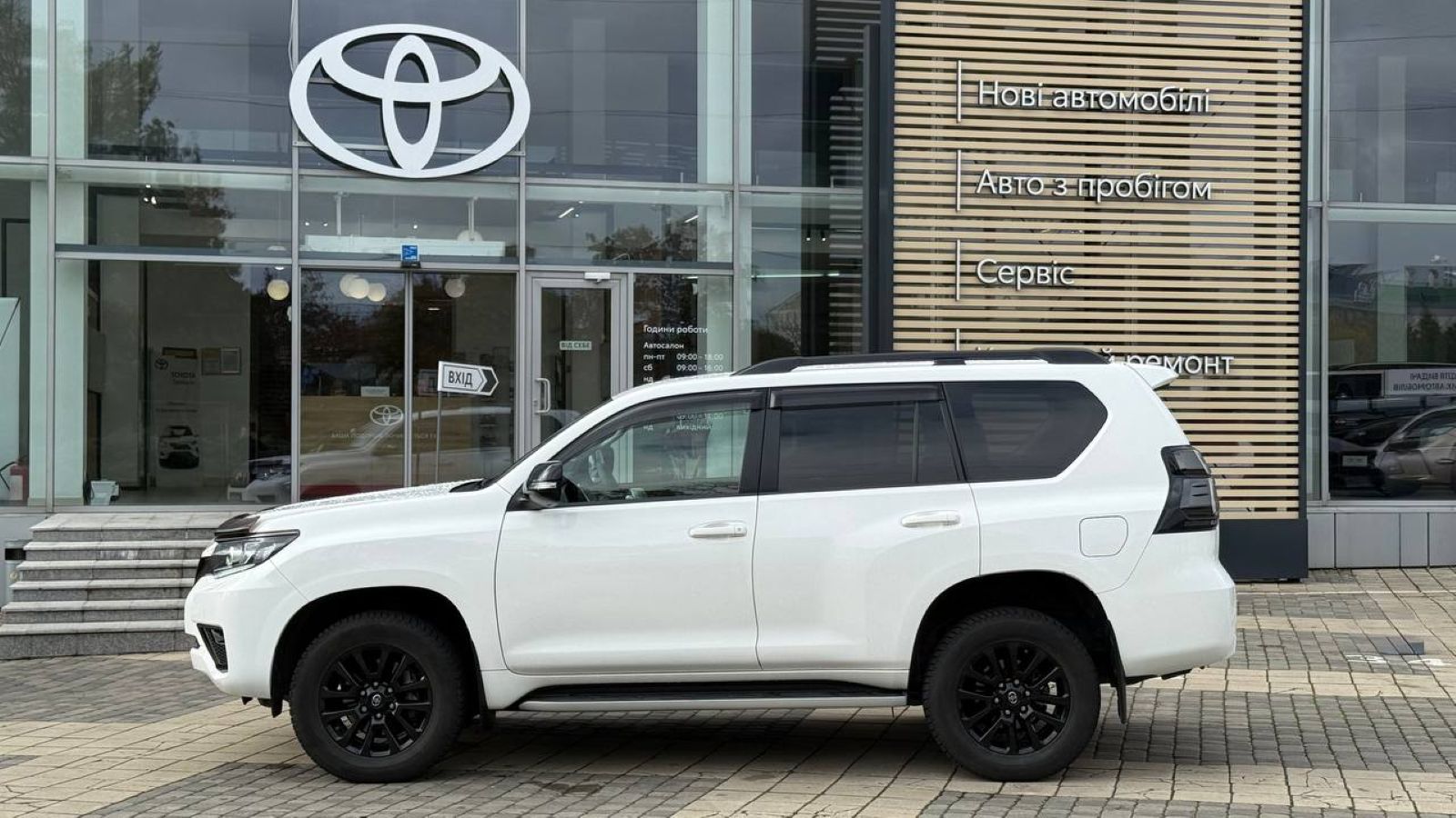 Toyota LAND CRUISER PRADO 2021 року, Універсал, Тойота Центр Одеса "Інжпроект", м.Одеса | Фото № 3 Toyota LAND CRUISER PRADO 2021 року з пробігом 78269 км, Універсал, Тойота Центр Одеса "Інжпроект", м.Одеса - 1870000 ГРН | Фото № 3