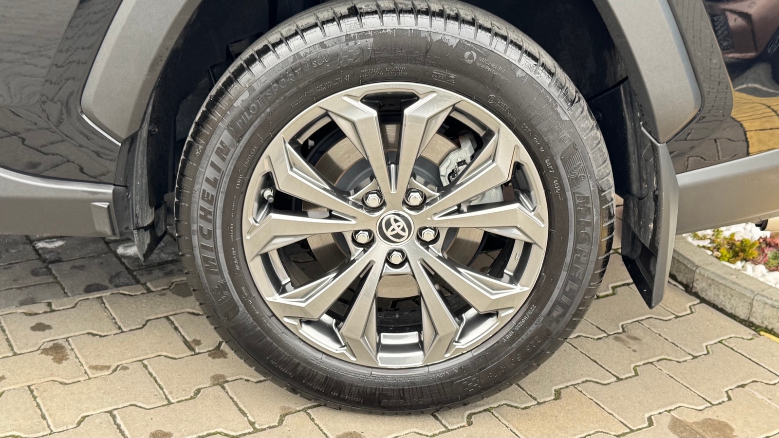 Toyota RAV4 2019 року з пробігом 34990 км, Універсал, Тойота Центр Івано-Франківськ "Класик-Авто", м.Івано-Франківськ - 1295000 ГРН | Фото № 15
