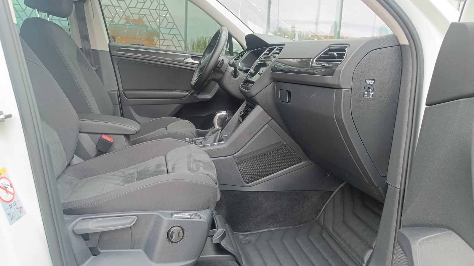 Інші авто VOLKSWAGEN TIGUAN 2021 року з пробігом 58950 км, Універсал, Лексус Київ Захід, м.Київ - 1398000 ГРН | Фото № 6