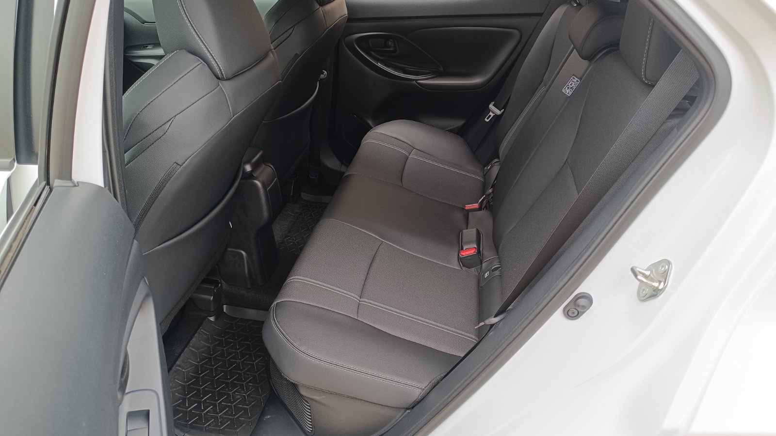 Toyota YARIS CROSS 2024 року з пробігом 1531 км, Хетчбек, Тойота Центр Київ «ВІДІ Аеропорт», м.Київ - 1450000 ГРН | Фото № 12